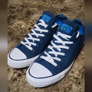 Various shoes, size 9 women ( 7 men)
